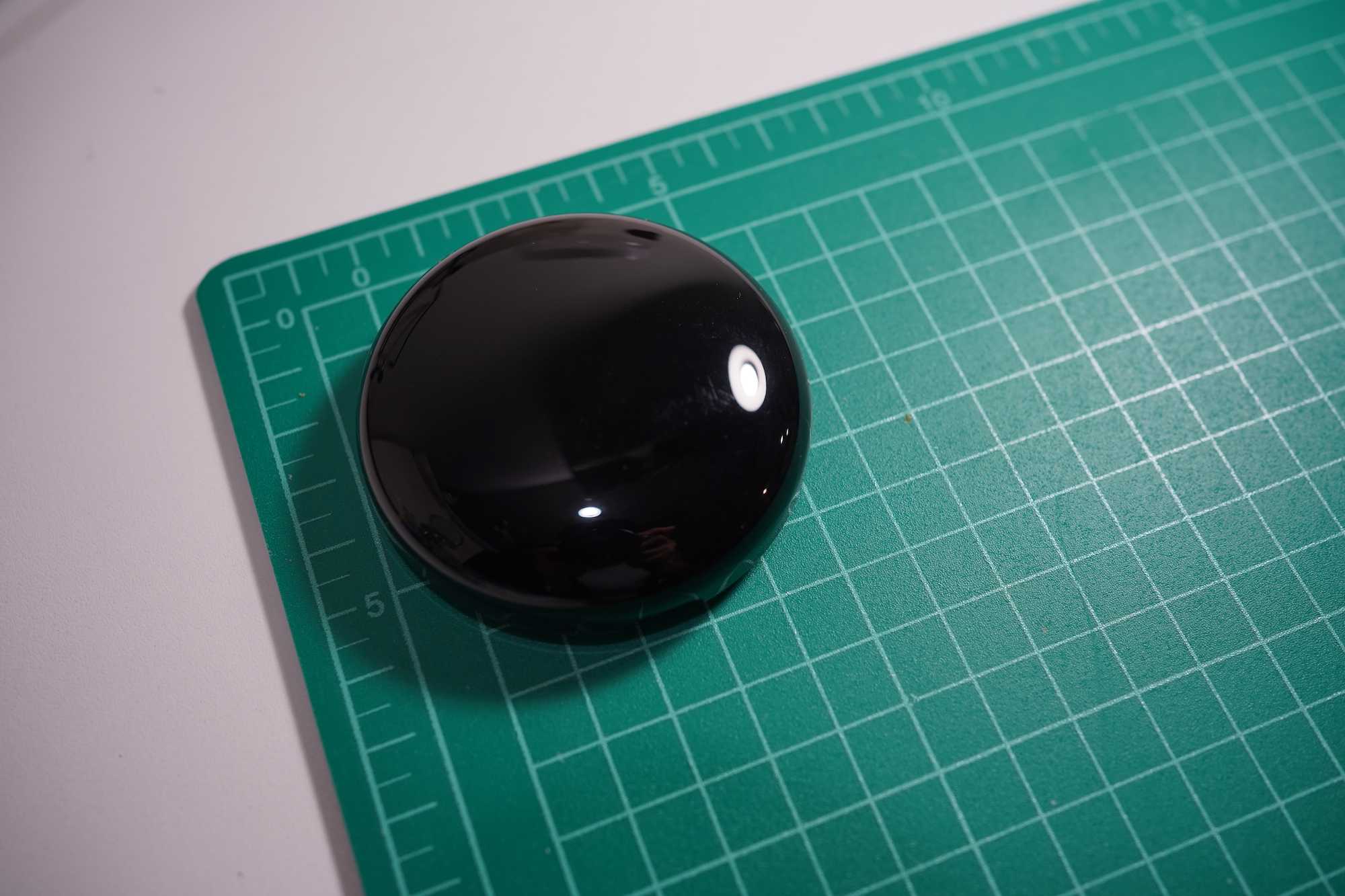 Tuya S08 Size 7cm x 7cm